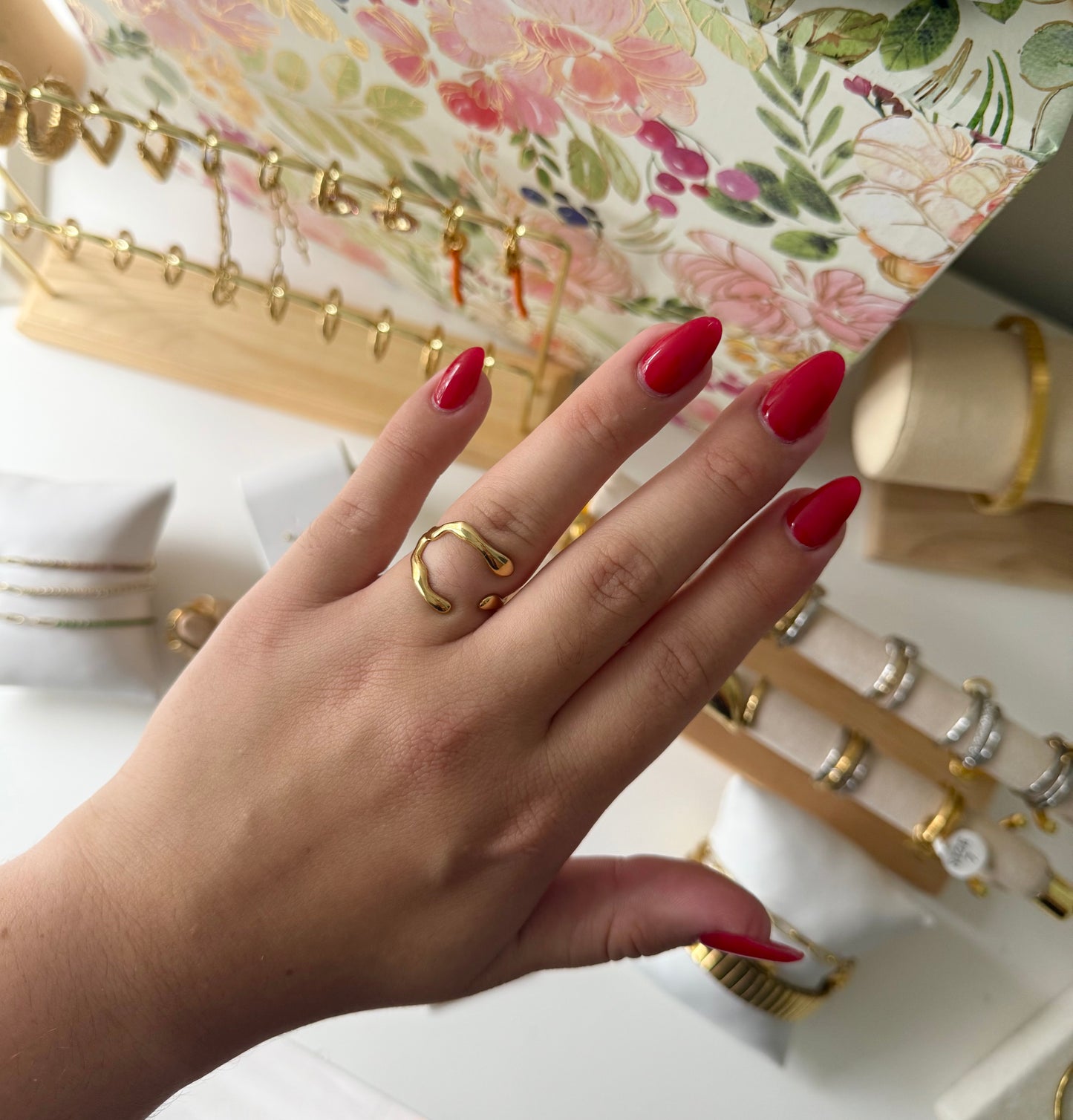 Adjustable Melty Ring