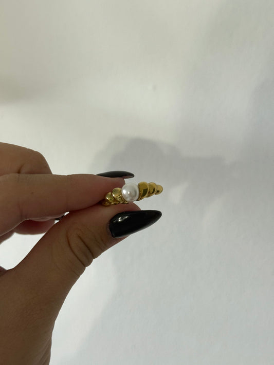 Pearl Croissant Ring