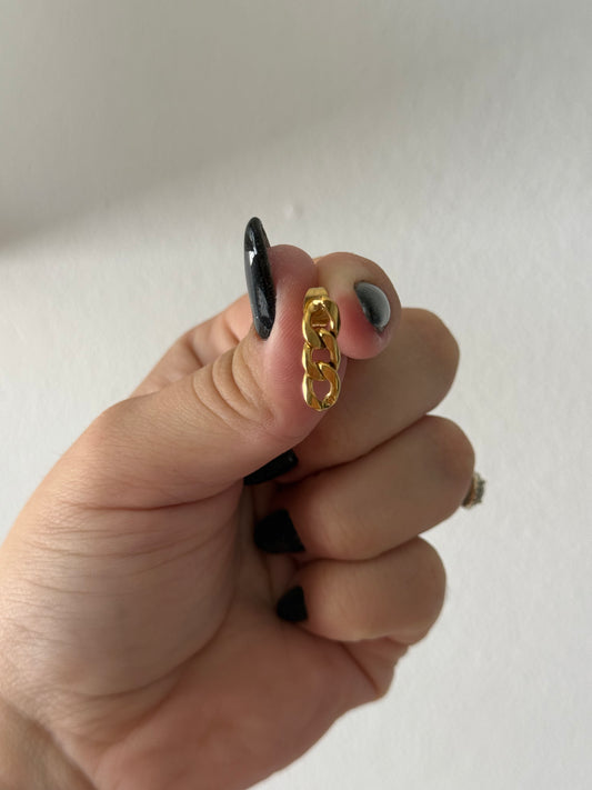 Arabela Dangle Earring